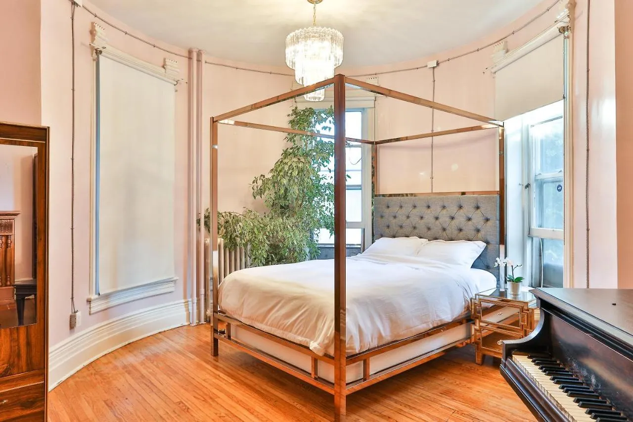 ***** Lejlighedshotel Eclectic Victorian West House Canada